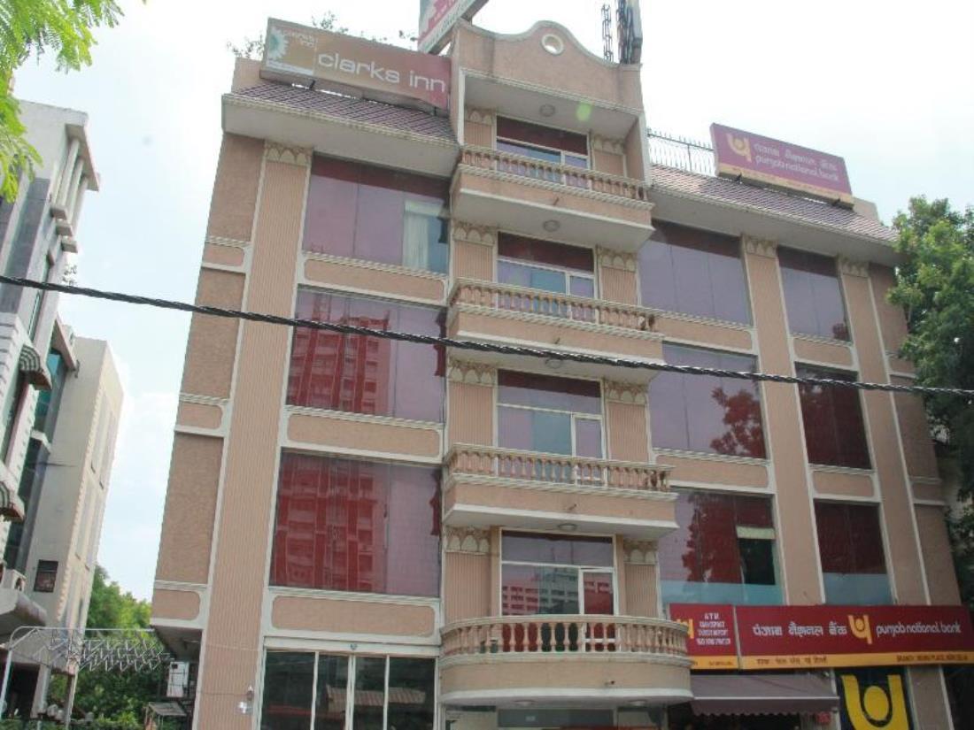 Clarks Inn Nehru Place Nueva Delhi Exterior foto